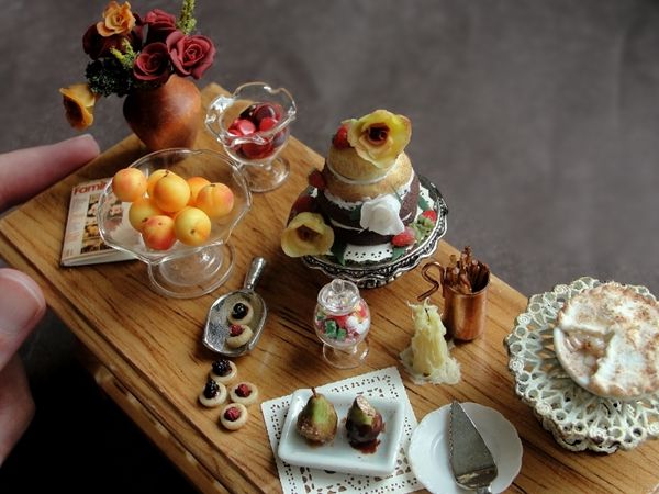 dollhouse_dessert_table_by_fairchildart-d6dksop