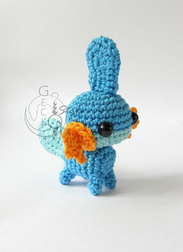chibi_mudkip_amigurumi___other_view_by_lefay00-d66i6vn